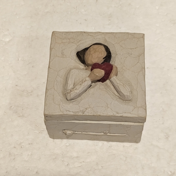 Willow Tree From The Heart Trinket Box - Picture 1 of 6